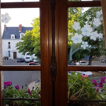Le Petit Logis De Tinteniac Angers Bagian luar foto