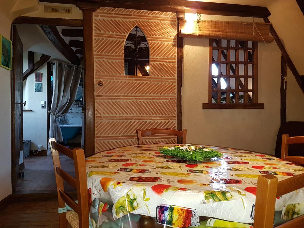 Le Petit Logis De Tinteniac Angers Bagian luar foto