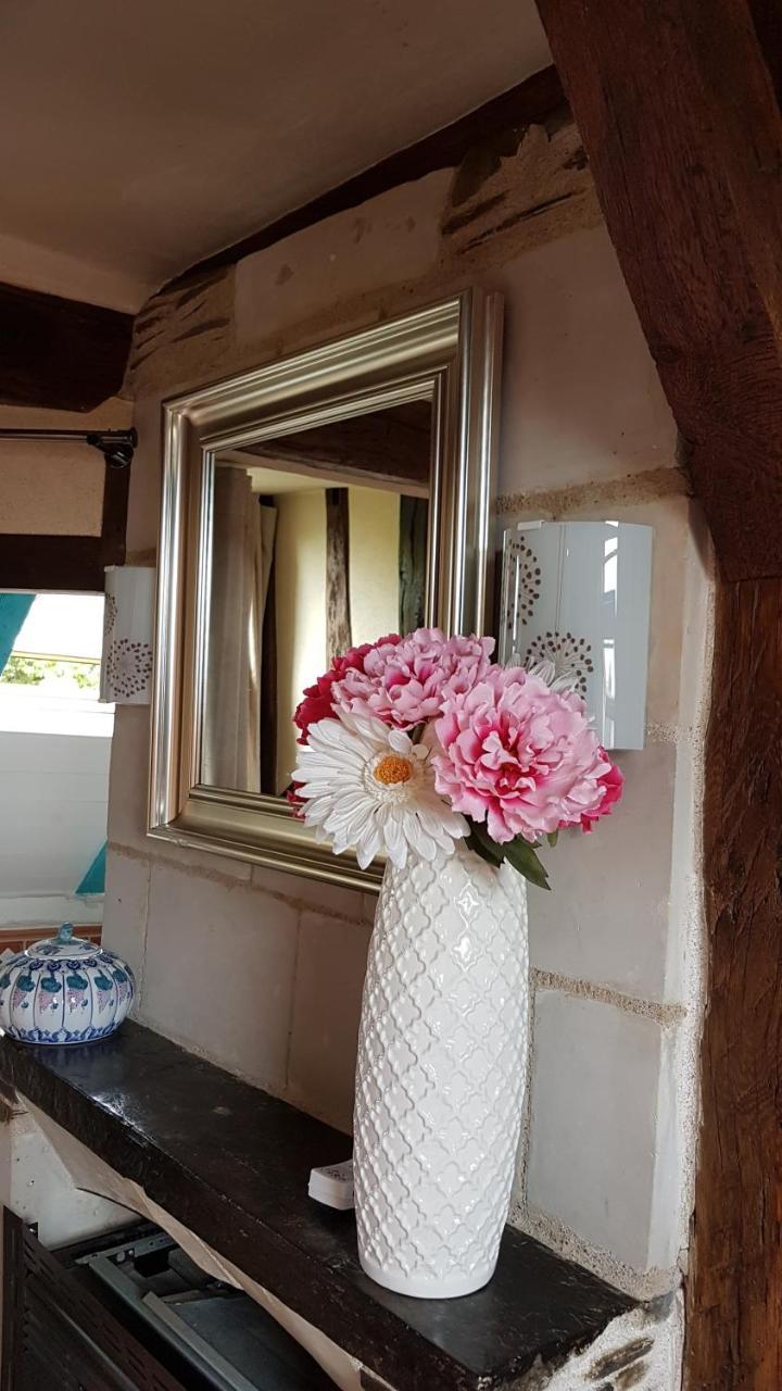 Le Petit Logis De Tinteniac Angers Bagian luar foto