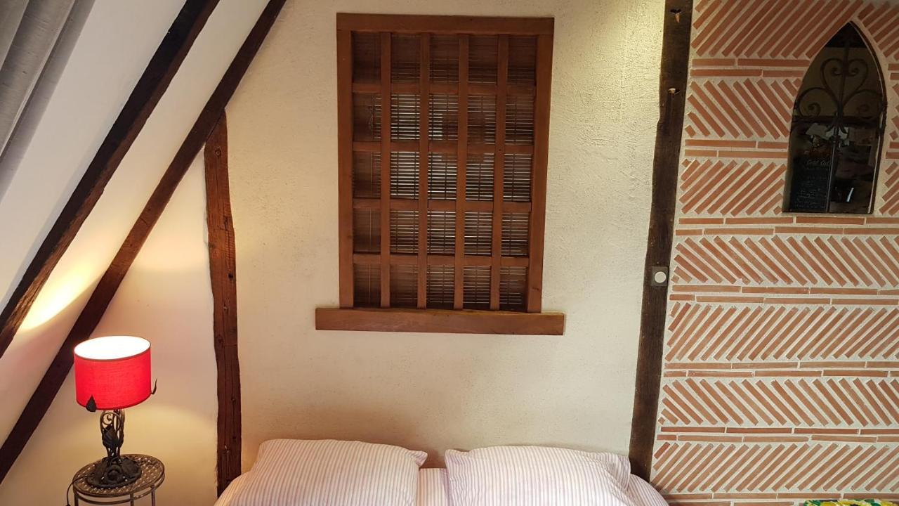 Le Petit Logis De Tinteniac Angers Bagian luar foto